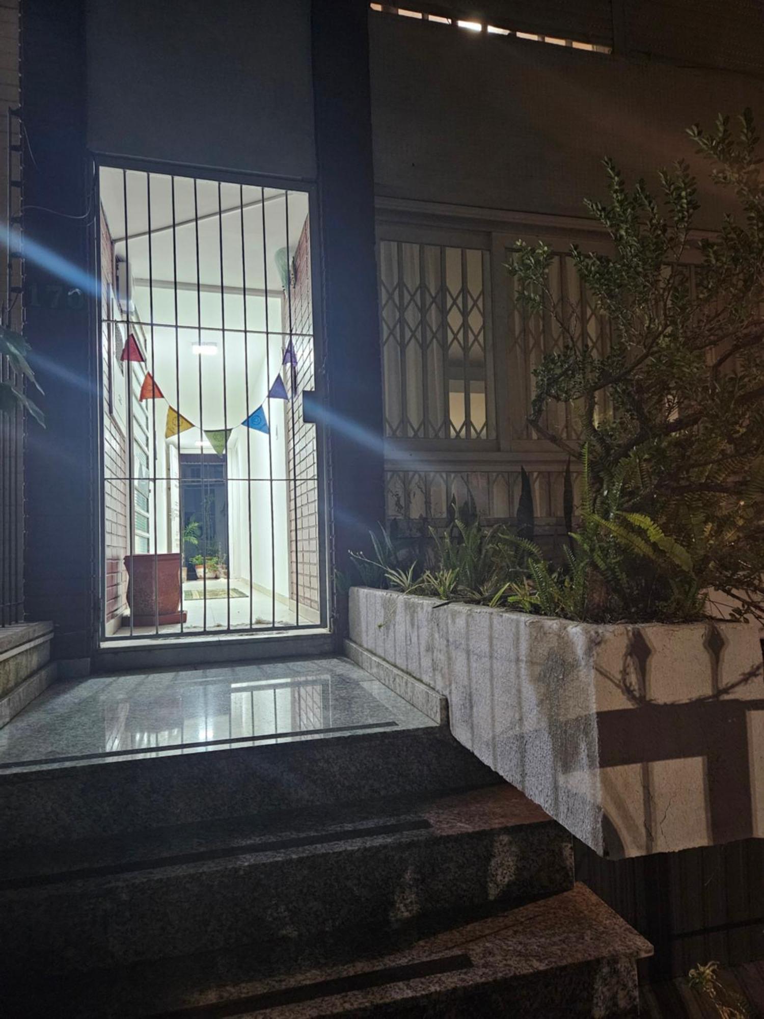 Espaco Semente Poa Lirio بورتو أليغري المظهر الخارجي الصورة